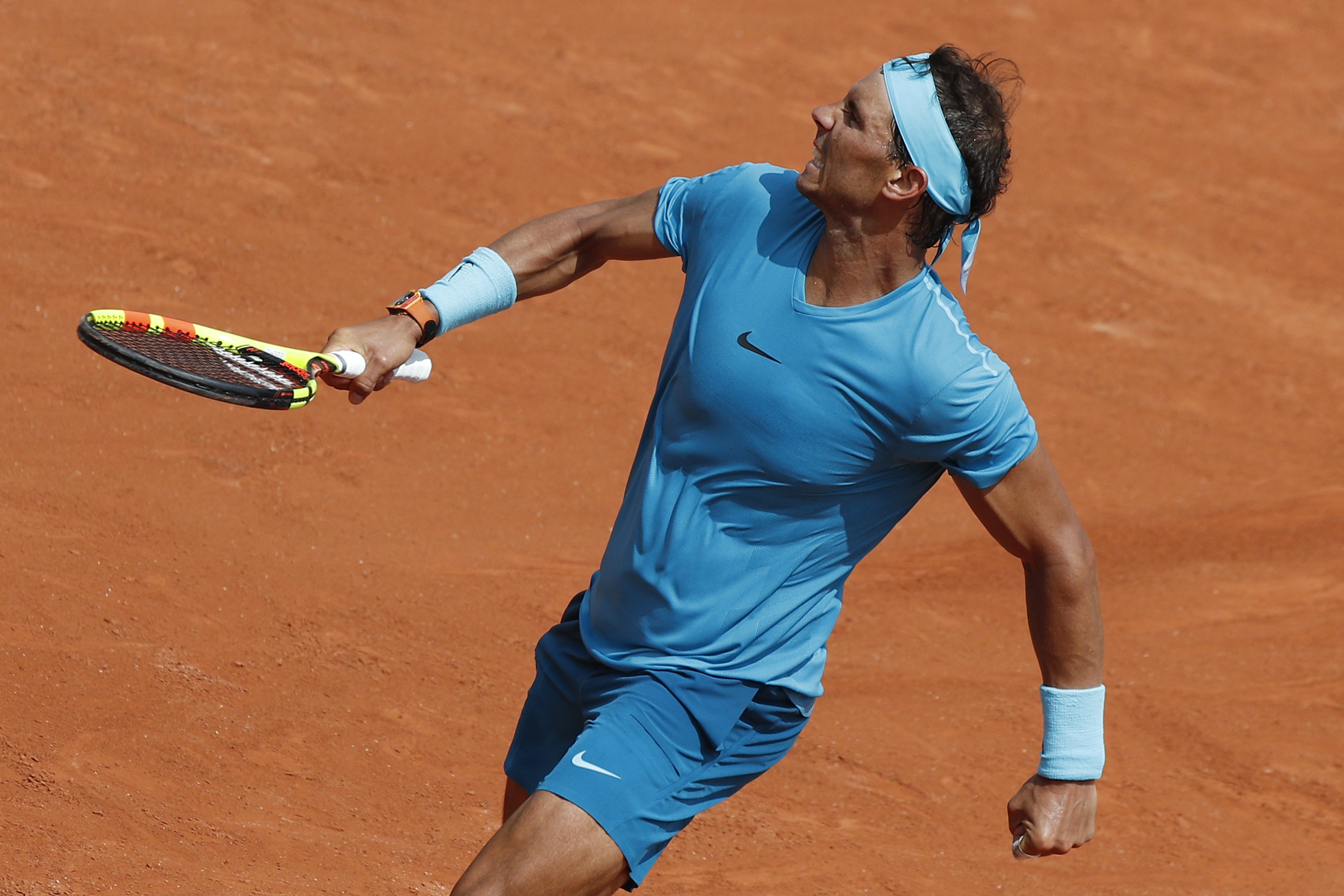 法国网球队翻盘英国网球队,纳达尔制霸全场的简单介绍 法国网球队翻盘英国网球队,纳达尔制霸全场的简单介绍